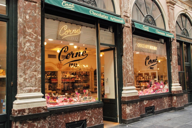 ecommerce-CASTELLAR-min_chocolate_chocolaterie_shop_luxury_chic_gallery_brussels_belgium-558146